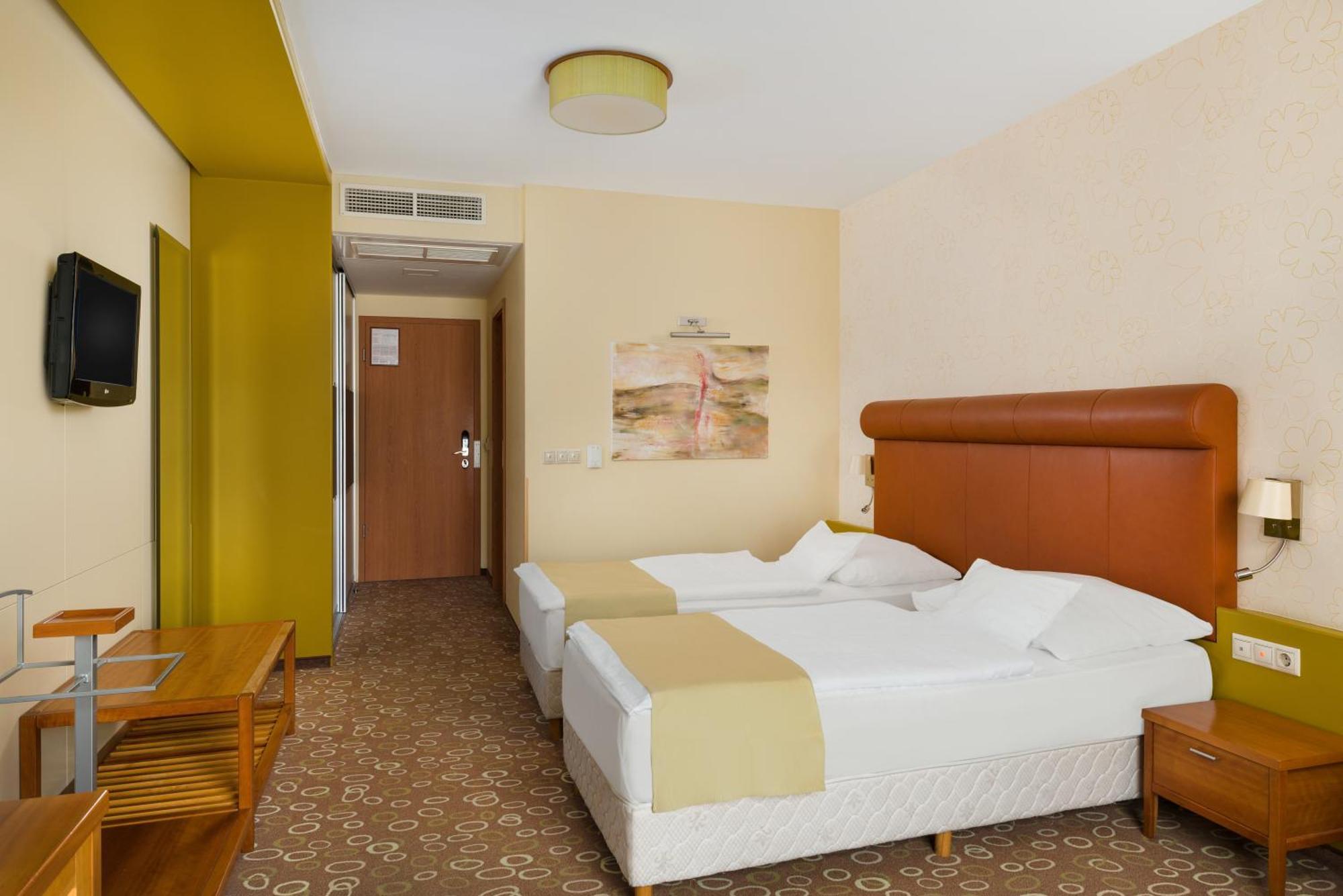 Corso Hotel Pécs Pokój zdjęcie
